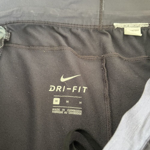 Nike Dri-FIT Training Pants size M like new, grey