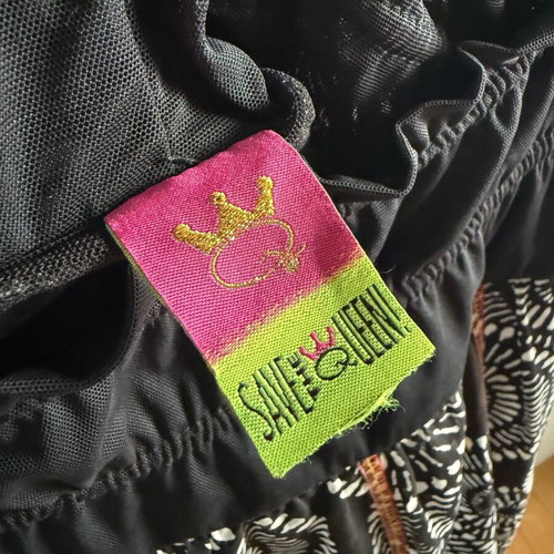 Save the Queen! skirt like new, multicolored, size M