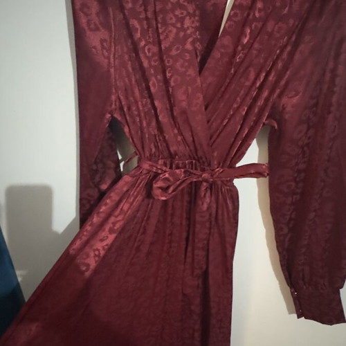 Satin dress long burgundy one size new