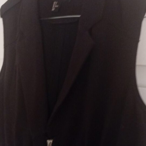H&M black vest with elastic waist and zipper, size Small, like new
