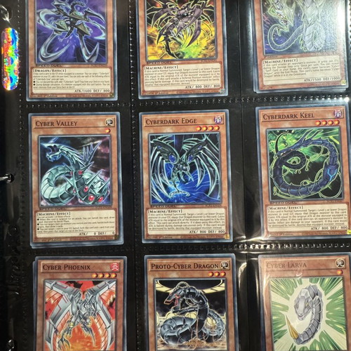 Structure Deck Cyber Dragon Revolution with extras