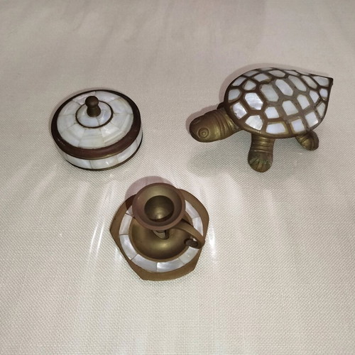 Brass decorations used