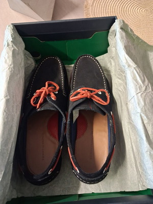 Tommy Hilfiger men's shoes like new, size 40, black and red