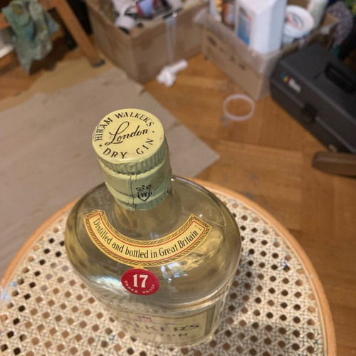 Walkers dry gin 2 lt new, old bottle