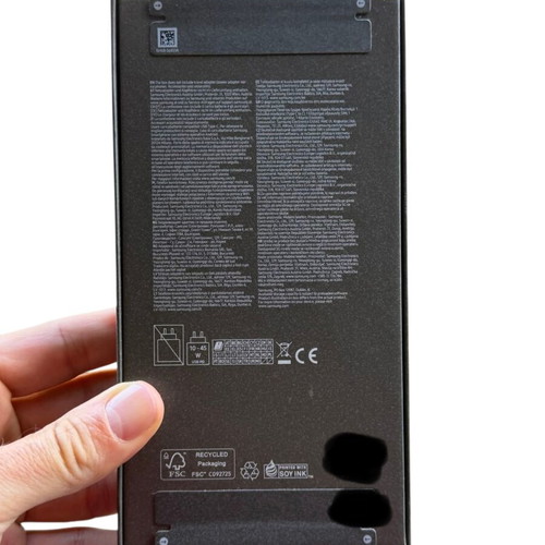 Samsung Galaxy S25 Ultra Titanium Black smartphone new, 12GB RAM, 256GB