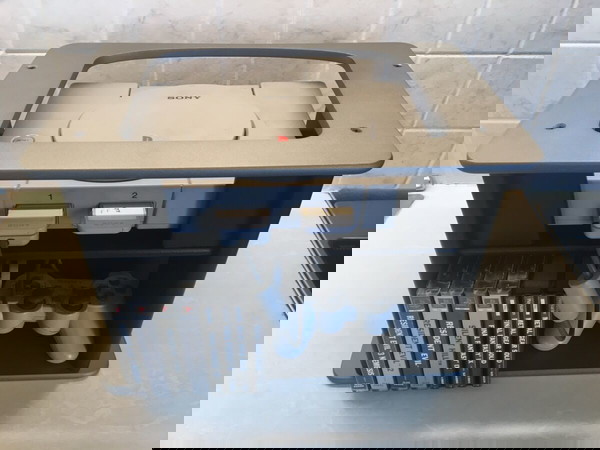 PlayStation Nintendo SEGA τραπεζάκι