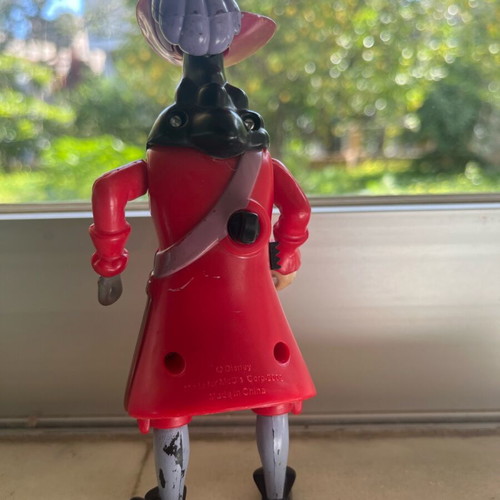 Captain Hook 6" action figure 2002 used, McDonald's Europe Return To Never Land