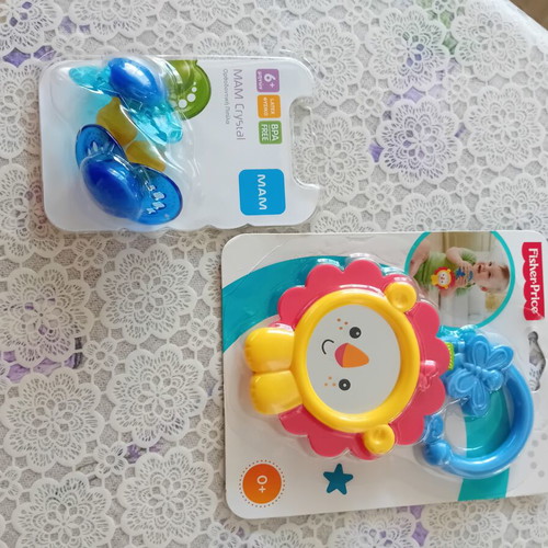 Baby toy lion with mirror and 2 pacifiers Fisher Price and MAM new