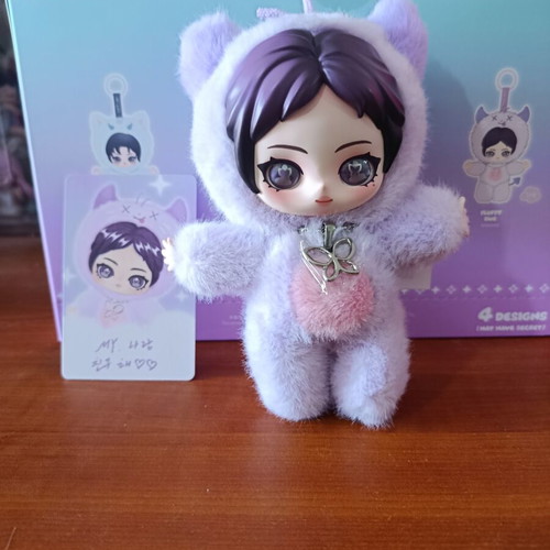 Popmart Fluffy Club Aespa K-pop plush pendant