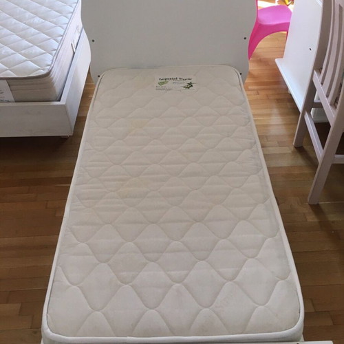 Casababy baby cot and bed convertible with mattress