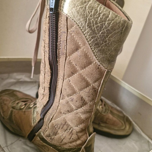 Alviero Martini 1a Classe quilted leather ankle boots like new, size 37