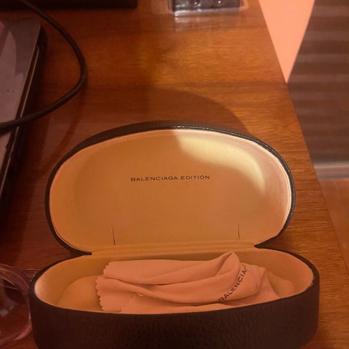 Balenciaga sunglasses new, white