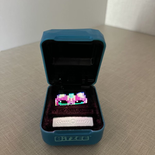 Bitzee interactive game like new