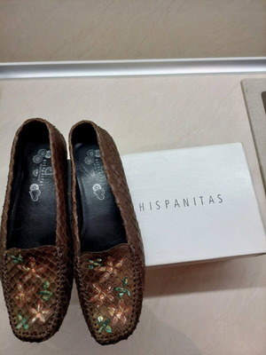 Hispanitas women's shoes like new, brown, size 39