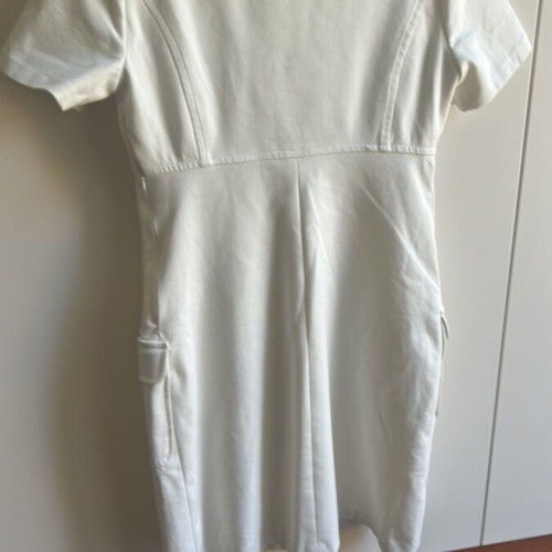 Cream dress Donna Morgan ponte knit with gold buttons and pockets new M/L