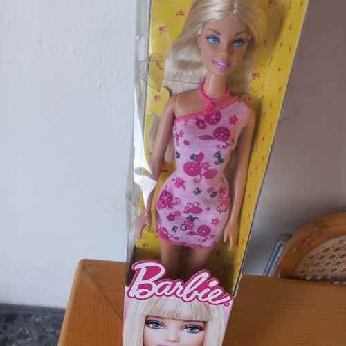 Barbie 90’s new, unused in box