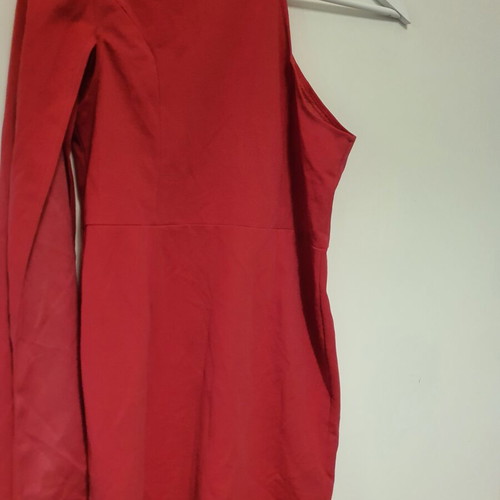 Shein red one-sleeve dress like new, short with slit