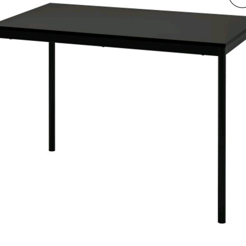 Table 110x67 like new