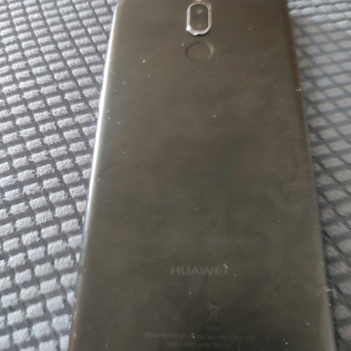 Huawei Mate 10 Lite used with cracked screen