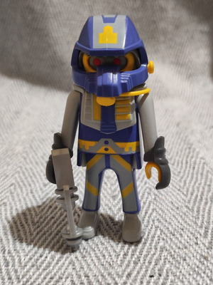 Φιγούρα Playmobil Captain Galaxy μεταχειρισμένη, συλλεκτική