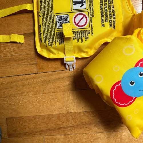 Fisher-Price Arm Floats like new, yellow with jungle animal design