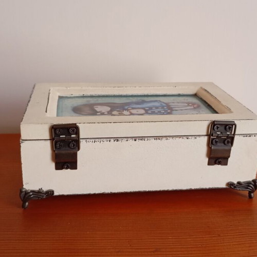 Santoro Gorjuss Storage Box and Figures Hush Little Bunny like new