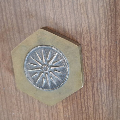 Paperweight used with Star - Vergina Sun design