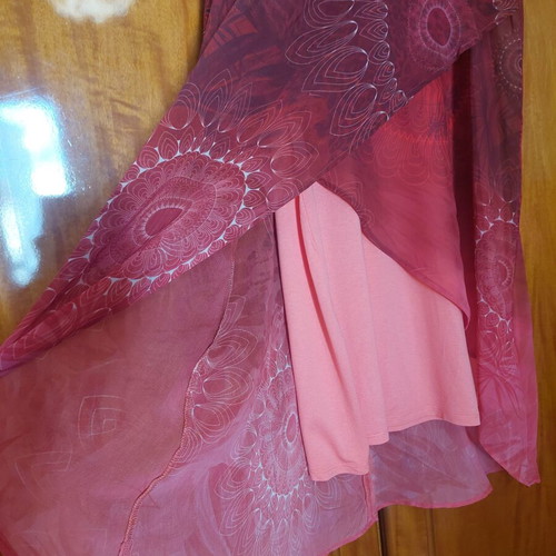 Desigual dress like new, burgundy with inner lining and asymmetric hem