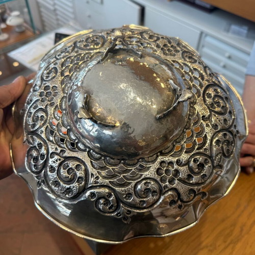 Silver plate 925 like new, 28cm diameter