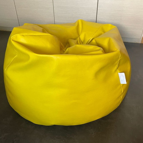 Pouf Ahldi Bed & Sofa like new, yellow and red colors