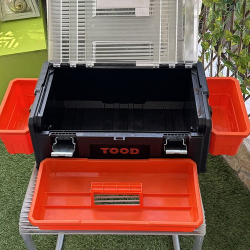 Toolbox 20'' made of polypropylene and aluminum like new