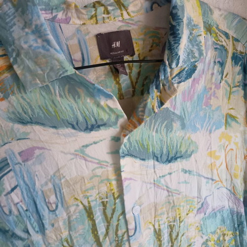 Summer shirt H&M size S colorful viscose like new