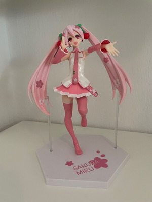 Фигура Hatsune Miku Series Sakura Miku (Ver. 3) SPM като нова