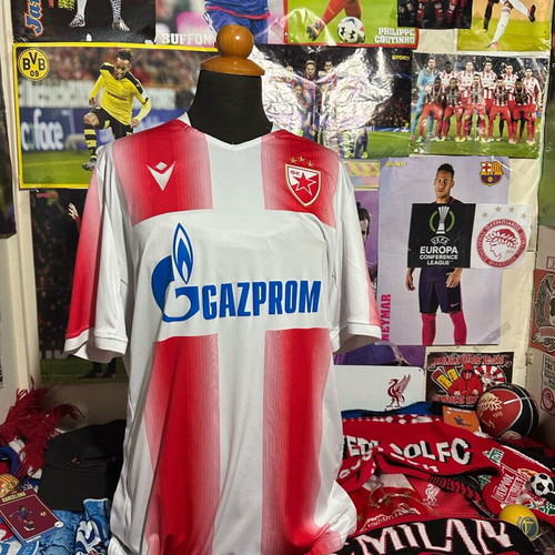 Red Star jersey XL like new