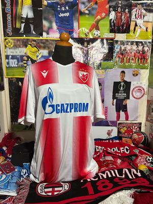 Red Star jersey XL like new