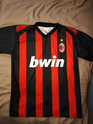 Εμφάνιση Μίλαν Beckham Jersey 32 AC Milan σαν καινούργιο, μέγεθος S