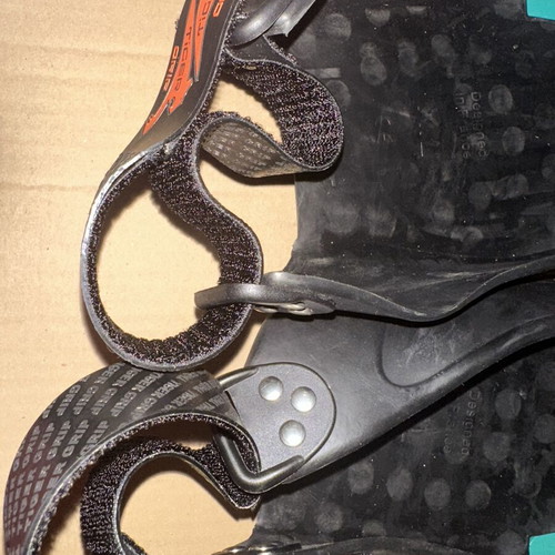 Tiger Grip Visitor Overshoes XL new with carrying case