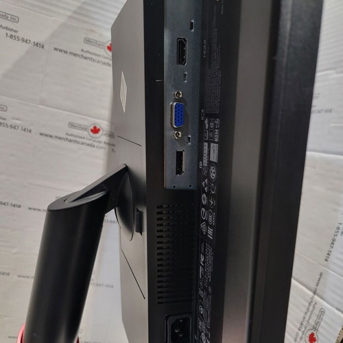 Lenovo LT2223Z 22 inch LED FHD monitor with speakers, camera, USB hub