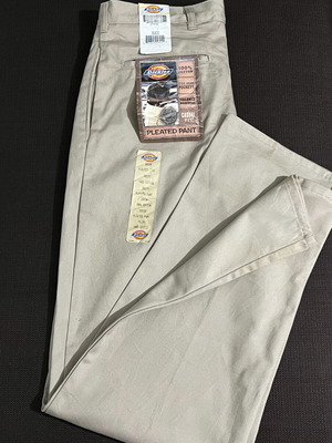 Dickies Pants Men’s new, beige, size XL