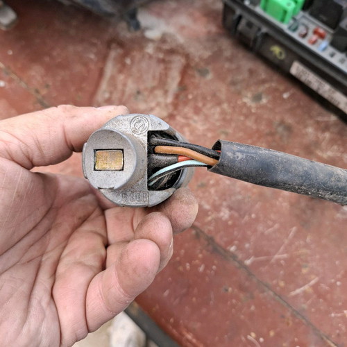 Maserati 4200Gt steering lock used