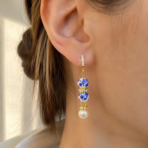 Royal Porcelain Earrings with Pearls and Gold