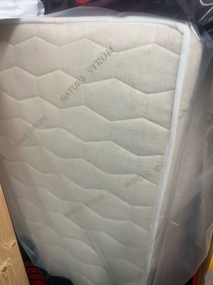 Natura Strom baby cot mattress like new