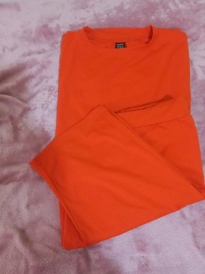 Orange blouse and leggings set like new