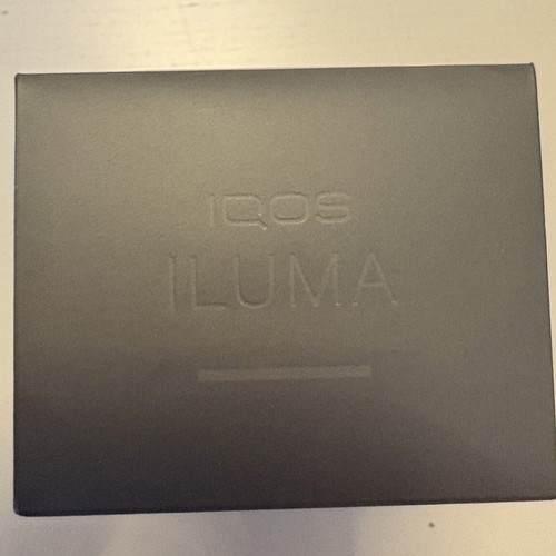 IQOS Iluma device, dark grey