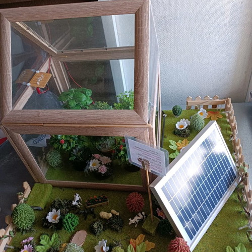 Greenhouse model new with solar panels for school projects or hobby