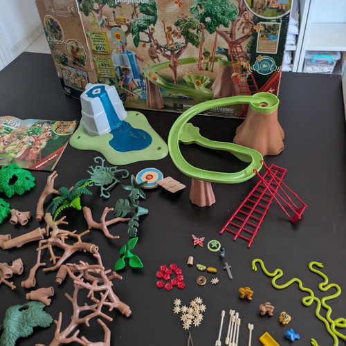 Playmobil Wiltopia Tropical Jungle Playground set used with box and instructions