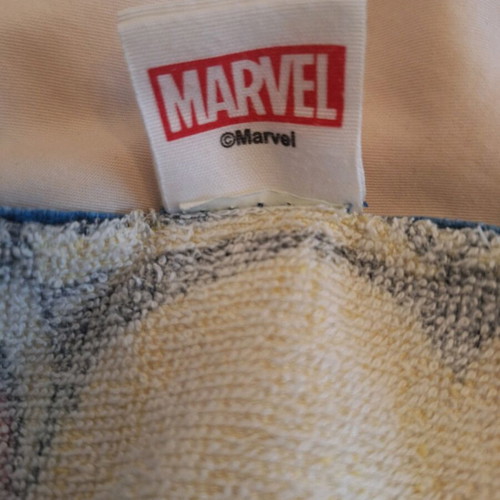 Zara Marvel bath towel for ages 6-9, 116-134 cm like new