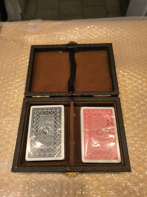 Card deck case with 2 decks like new, fabric lining