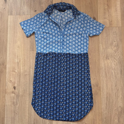 Dorothy Perkins women's dress knee length floral design size XS blue like new