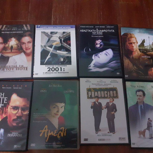 DVD pack of 8 movies like new with subtitles